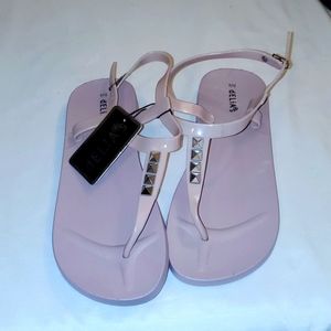 DeLia's Sandals
